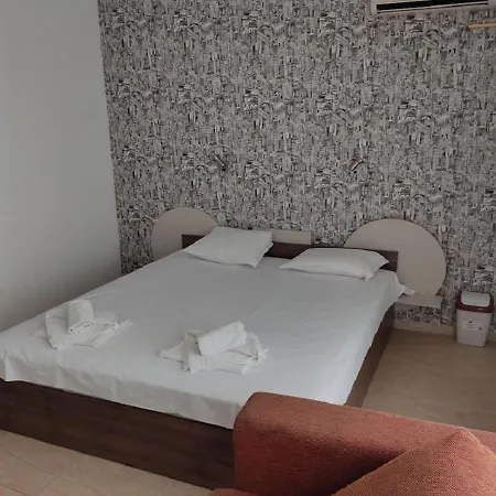 Ideal Three Bed For Families Closed To The Апартамент *
