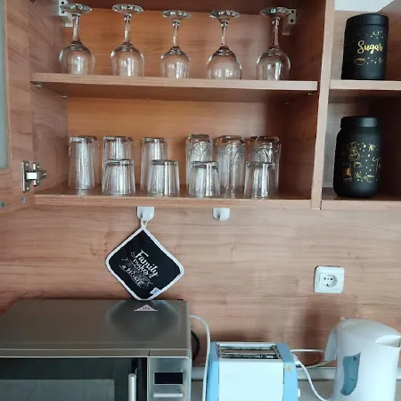 Ideal Three Bed For Families Closed To The Slăntjev Brjag